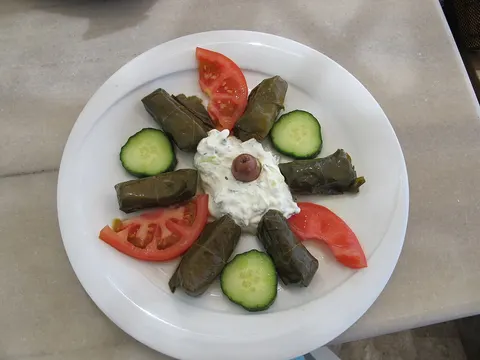 دلمه برگ مو