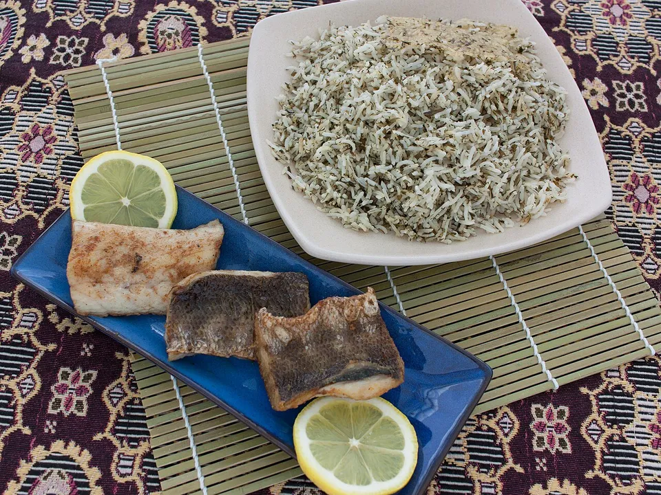 سبزی پلو با ماهی