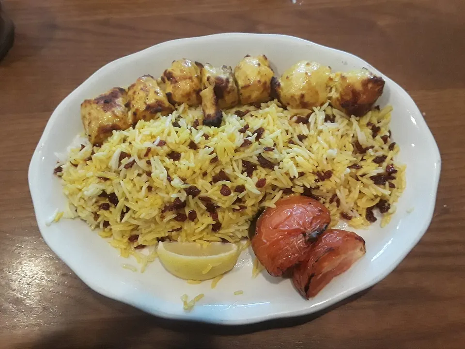 زرشک پلو با مرغ