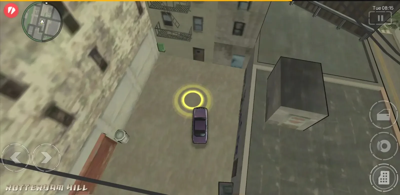 خودروی بنفش در محیط شهر بازی GTA: Chinatown Wars (Grand Theft Auto: Chinatown Wars)