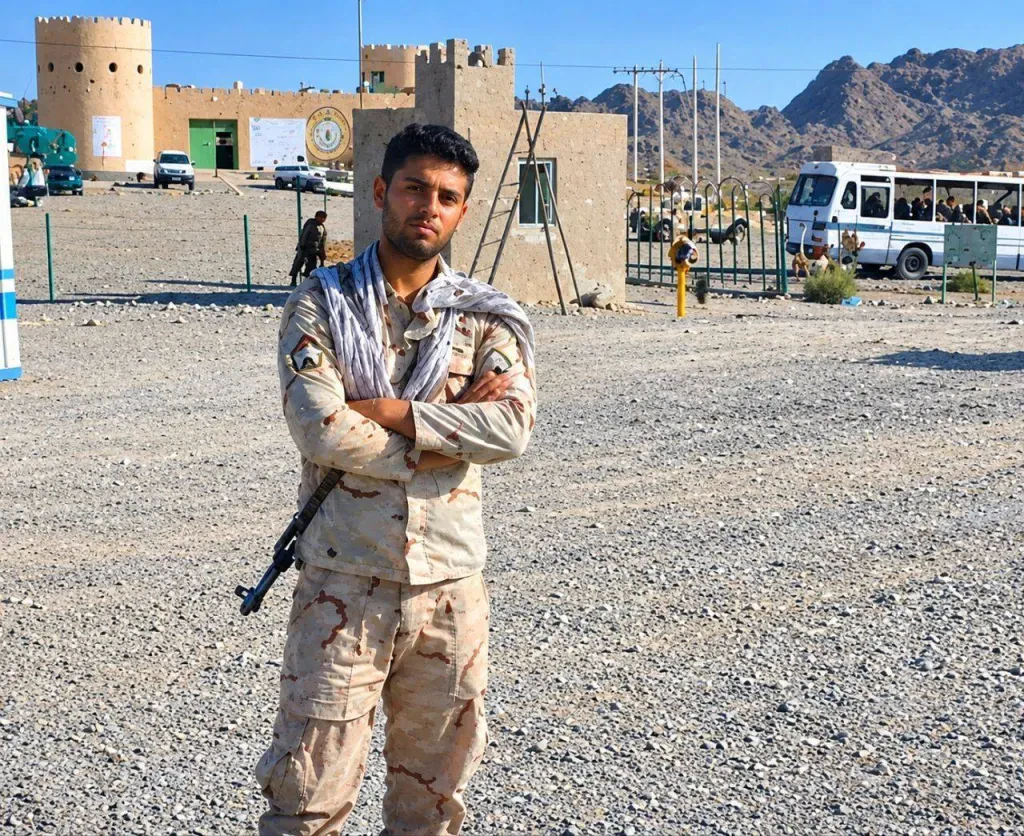 حمله مسلحانه به مینی بوس حامل کارکنان نزاجا در محدوده نیکشهر