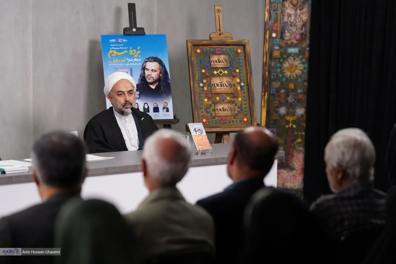 از غزه تا دانشگاههای آمریکا؛ چگونه ادبیات مقاومت جهان را تحت تاثیر قرار داد؟ / زائری: دشمن، هنرمندان و روشنفکران را خطرناکتر از صاحبان سلاح دیده است