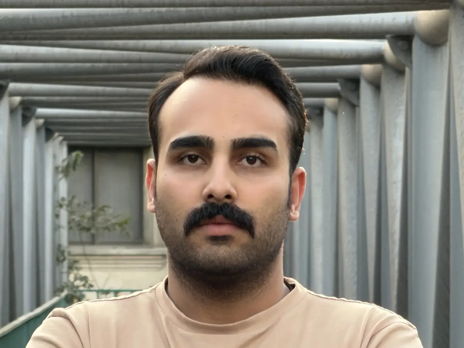 دوربین تلهفوتو آیفون ۱۸ پرومکس - ۳