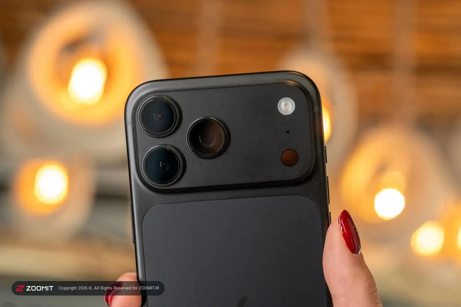 پنل دوربین گوشی آیفون ۱۸ پرو مکس (iPhone 18 Pro Max) با رنگ مشکی