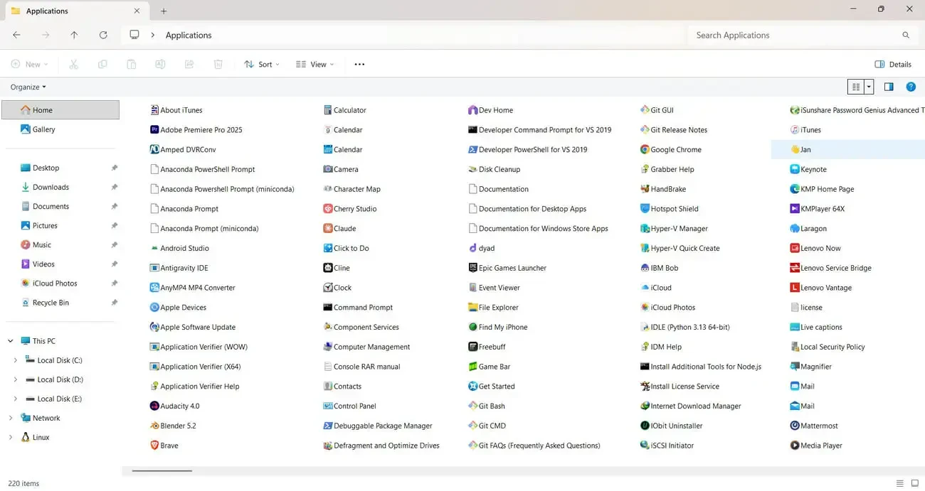 فهرست برنامههای نصبشده در پوشه Applications ویندوز در محیط فایلاکسپلورر