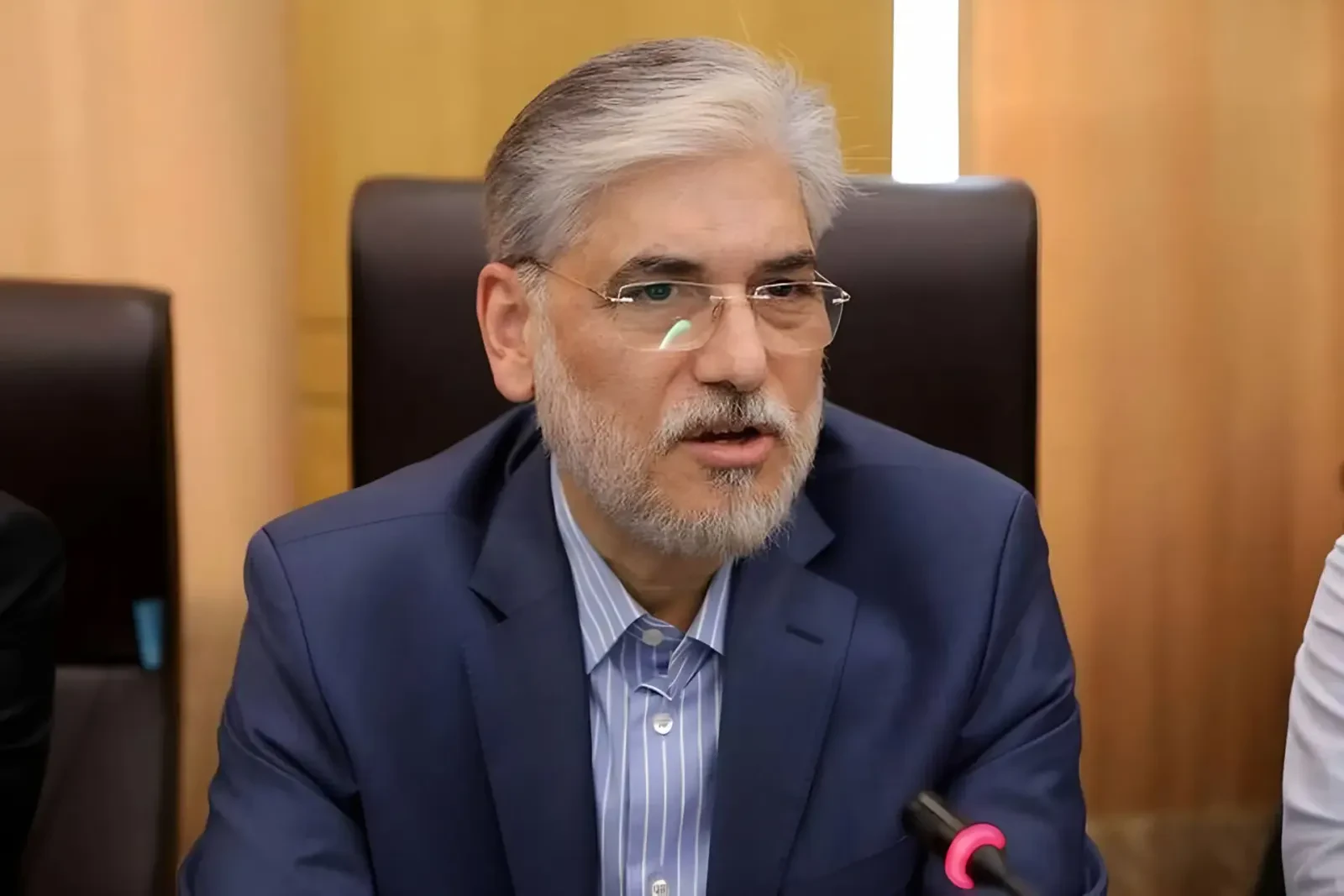 تاکید وزیر علوم بر ارتقای کلاسهای هوشمند در شرایط جنگ و ناترازی انرژی